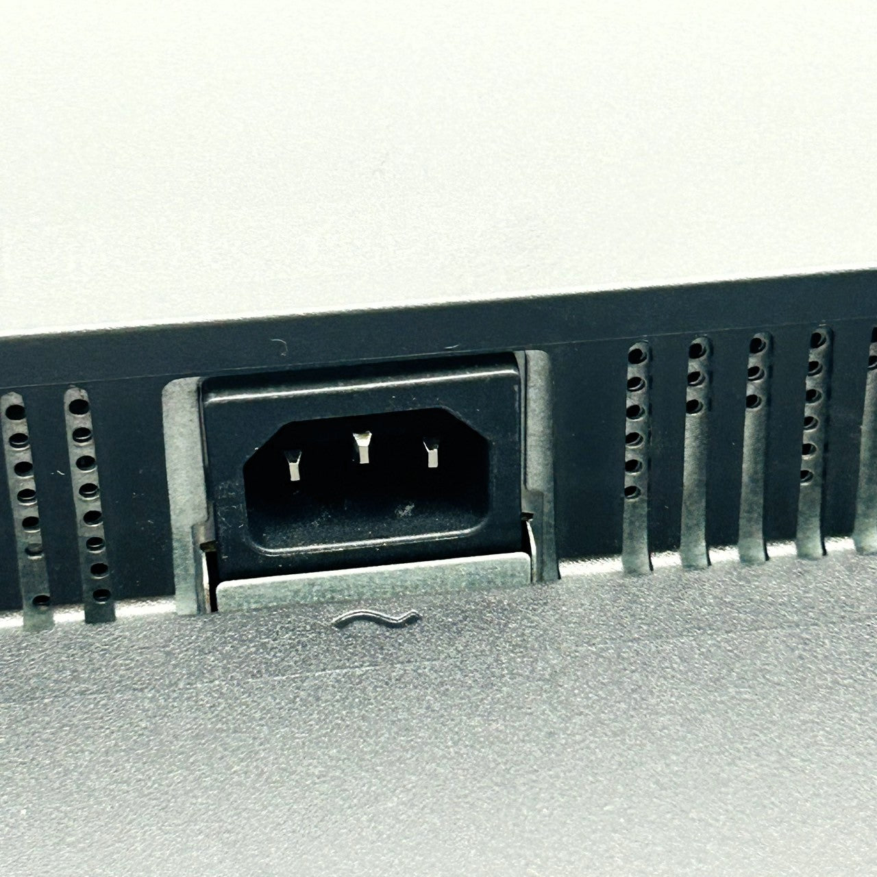 【中古モニター】23.6インチ メーカー PHILIPS 型番 243V5QHABA/11 入力端子 HDMI D-Sub DVI 解像度 1920x1080 Aランク 中古 液晶 モニター PC ディスプレイ