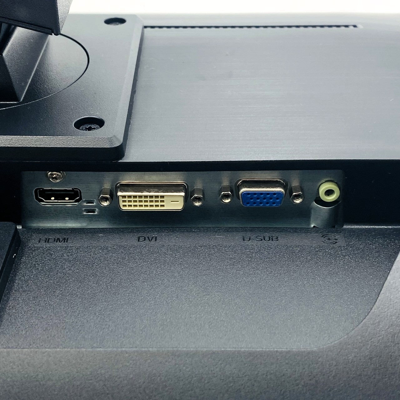 【中古モニター】23インチ メーカー iiyama 型番 XUB2390HS-B5 入力端子 HDMI D-Sub DVI 解像度 1920×1080 Aランク 中古 液晶 モニター PC ディスプレイ