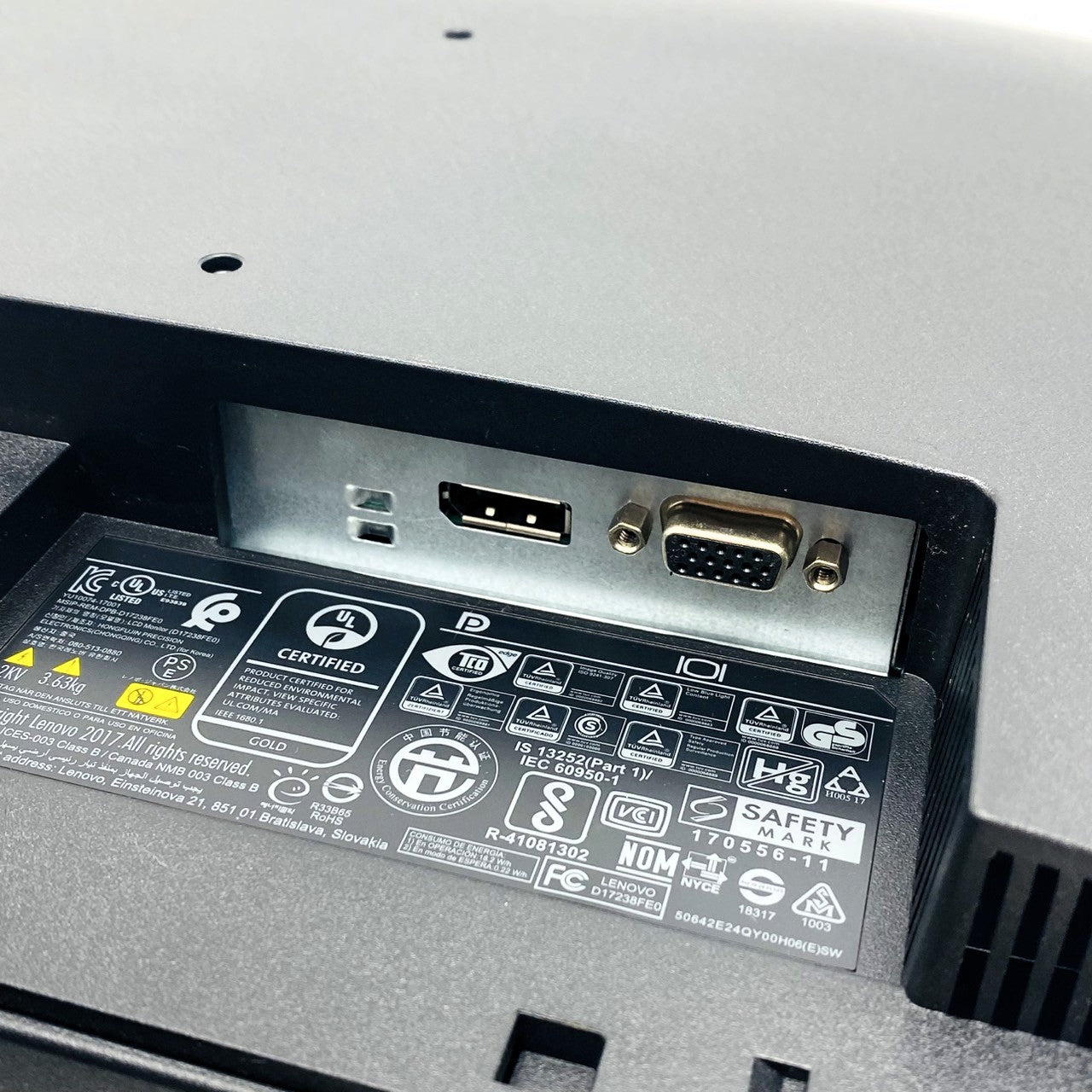 【中古モニター】23.8インチ メーカー Lenovo 型番 61B7-JAR6-WW 入力端子 D-Sub DisplayPort 解像度 1920x1080 Aランク 中古 液晶 モニター PC ディスプレイ