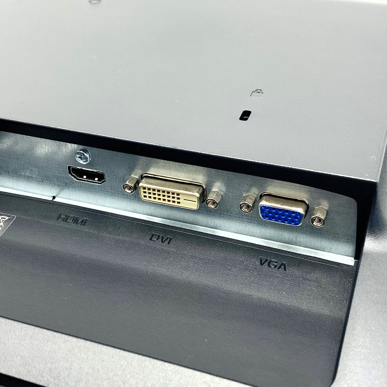 【中古モニター】23.8インチ メーカー HP 型番 N246V 入力端子 DVI D-Sub HDMI 解像度 1920x1080 Aランク 中古 液晶 モニター PC ディスプレイ