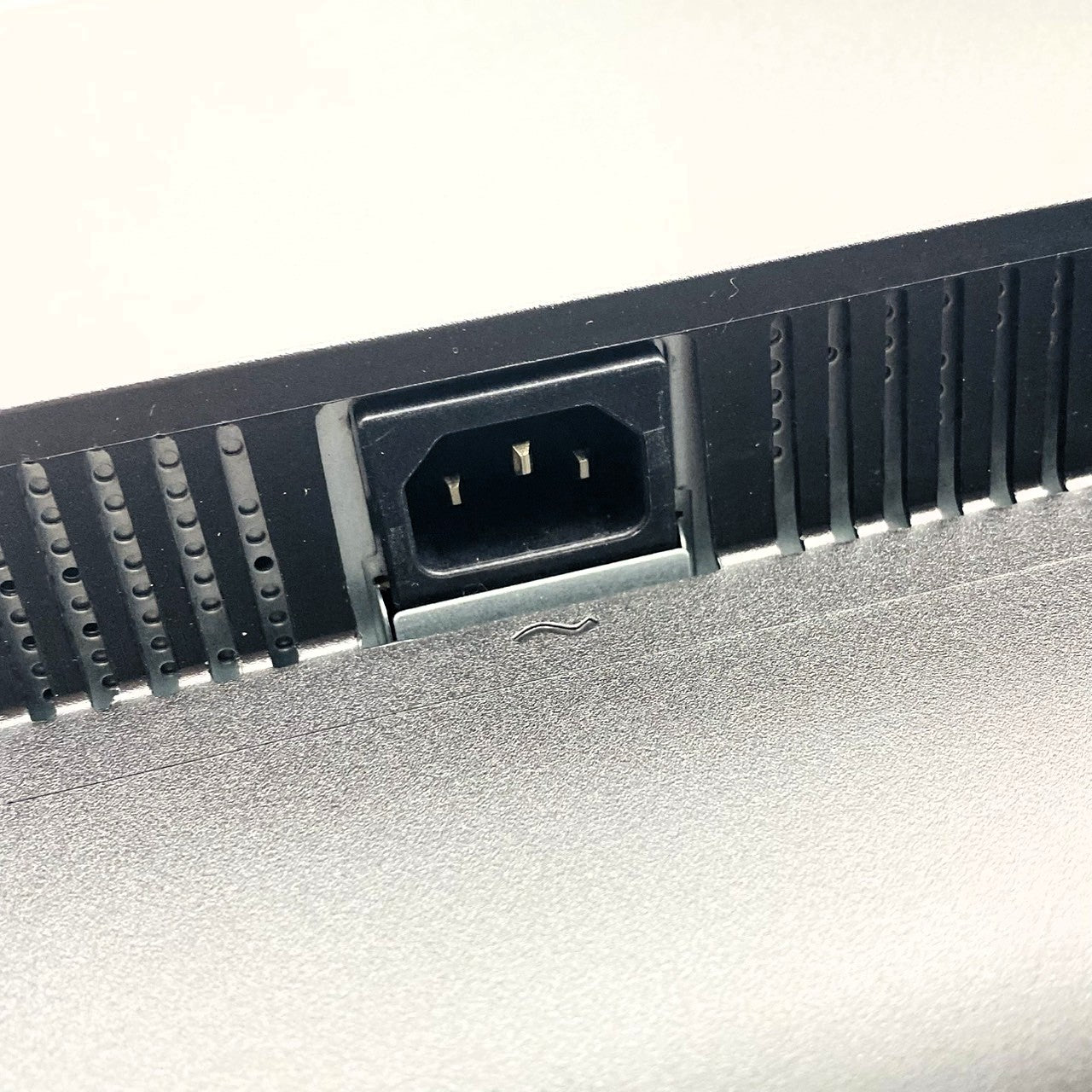 【中古モニター】23.6インチ メーカー PHILIPS 型番 243V5QHABA/11 入力端子 HDMI D-Sub DVI 解像度 1920x1080 Bランク 中古 液晶 モニター PC ディスプレイ