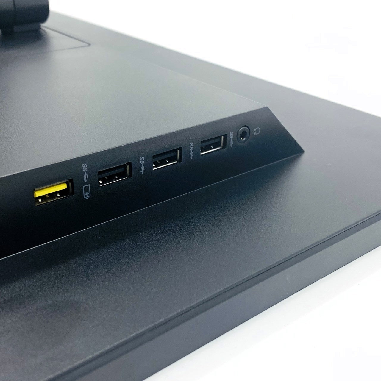 【中古モニター】21.5インチ メーカー Lenovo 型番 61A9-MAR1-WW ThinkVision T22i-10 入力端子D-Sub HDMI Displayport 解像度 1920x1080 Bランク 中古 液晶 モニター PC ディスプレイ