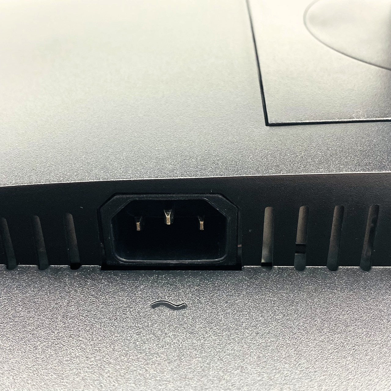 【中古モニター】21.5インチ メーカー DELL 型番 P2219H 入力端子 HDMI D-Sub DisplayPort 解像度 1920x1080 Aランク 中古 液晶 モニター PC ディスプレイ