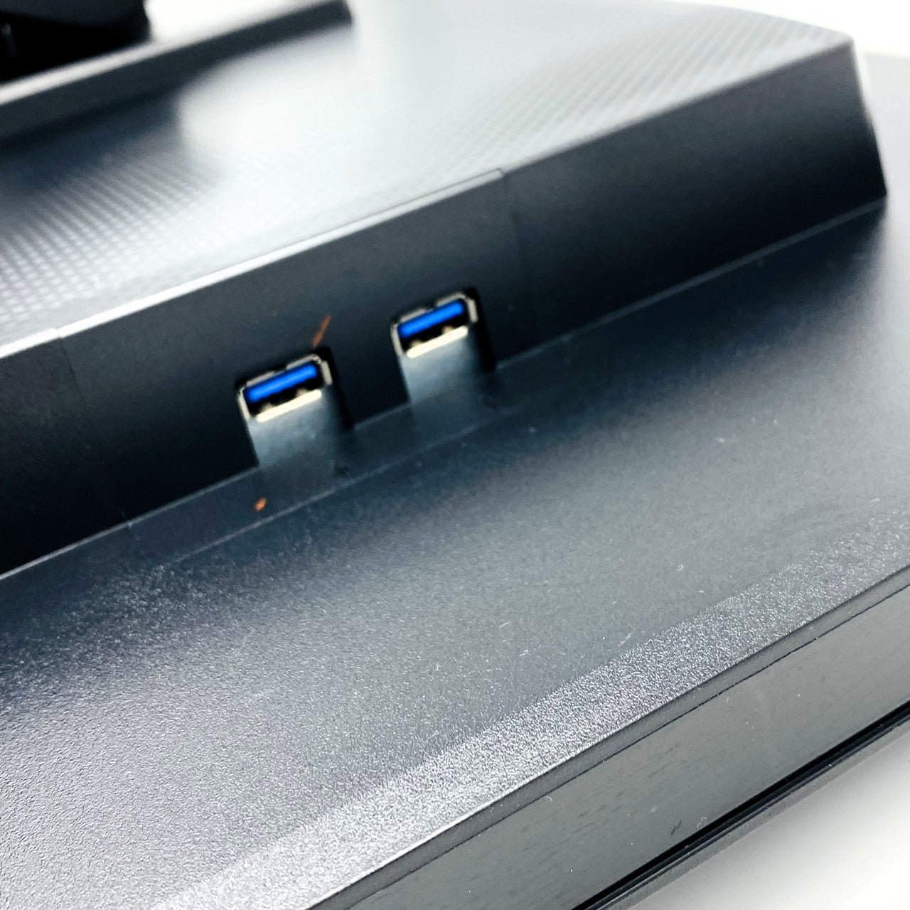 【中古モニター】23インチ メーカー iiyama 型番 T2336MSC-B2 入力端子 HDMI D-Sub DVI 解像度 1920x1080 Bランク 中古 液晶 モニター PC ディスプレイ