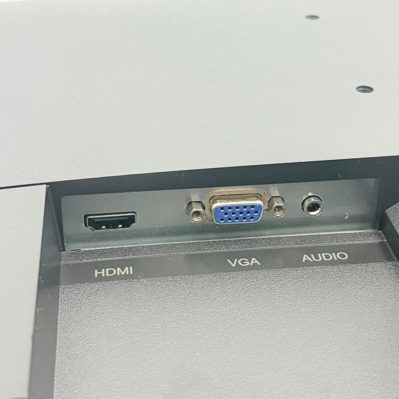 【中古モニター】23.8インチ メーカー PRINCETON 型番 PTFBFG-24W 入力端子 HDMI D-Sub 解像度 1920x1080 Aランク 中古 液晶 モニター PC ディスプレイ