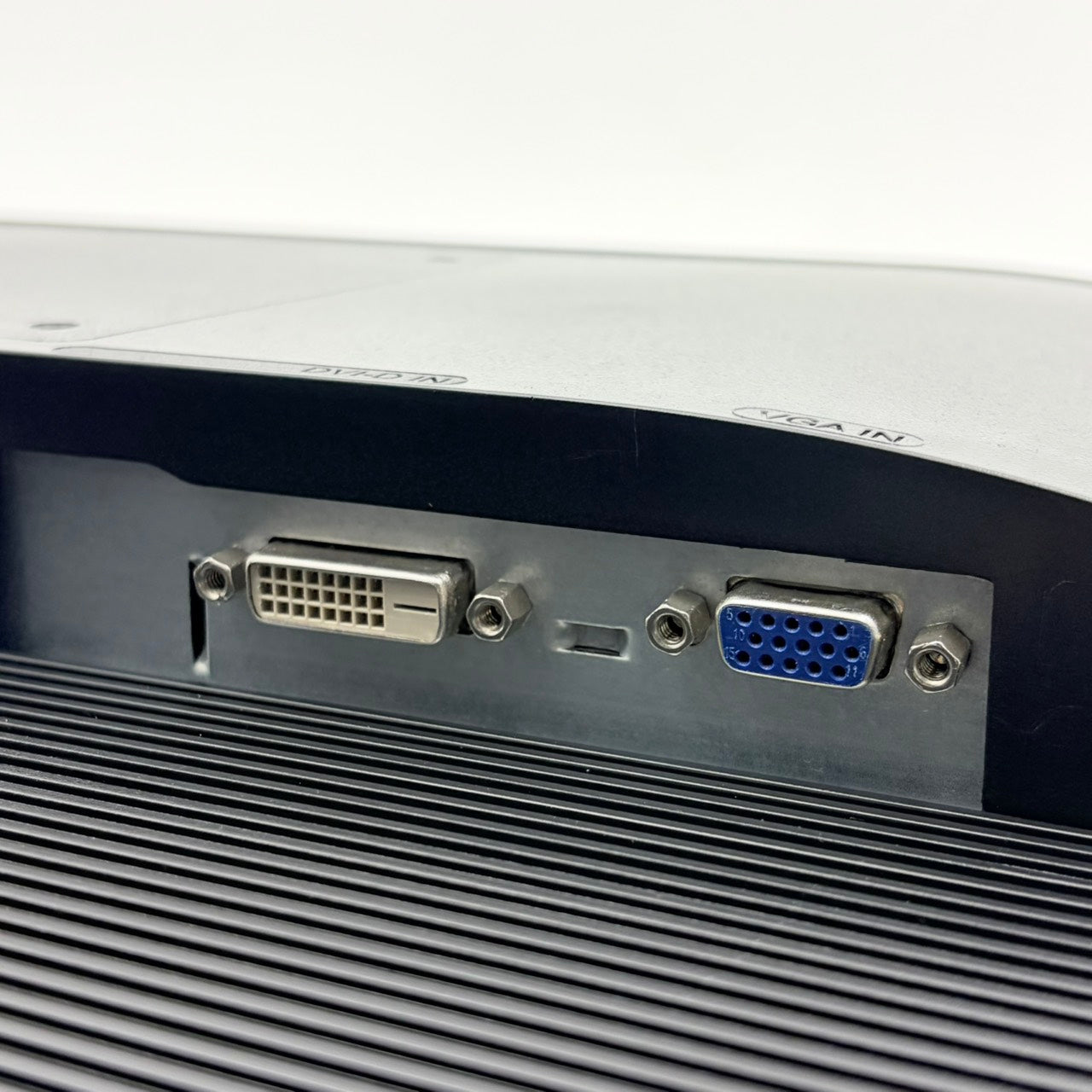 【中古モニター】21.5インチ メーカー Acer 型番 V226HQL 入力端子 HDMI D-Sub DVI 解像度 1920x1080 Aランク 中古 液晶 モニター PC ディスプレイ