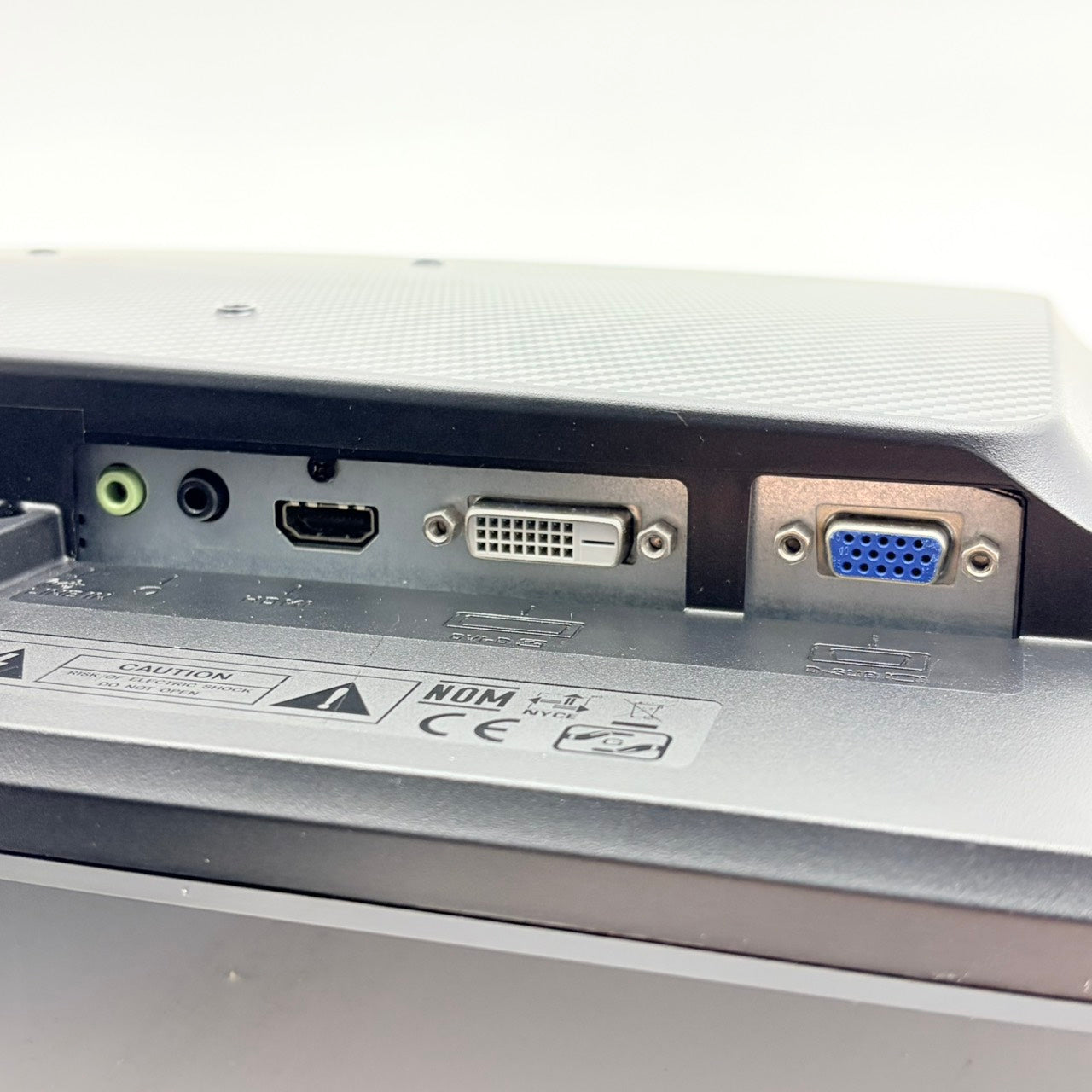 【中古モニター】24インチ メーカー BenQ 型番 GL-2460-B 入力端子 HDMI D-Sub DVI 解像度 1920x1080 Bランク 中古 液晶 モニター PC ディスプレイ