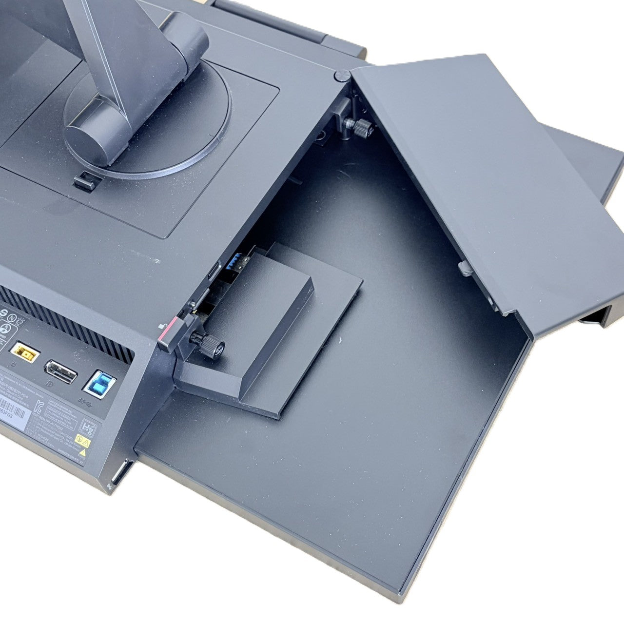 【中古モニター】21.5インチ メーカー Lenovo 型番 10R1-PAR1-WW 入力端子 DisplayPort 解像度 1920x1080 Aランク 中古 液晶 モニター PC ディスプレイ