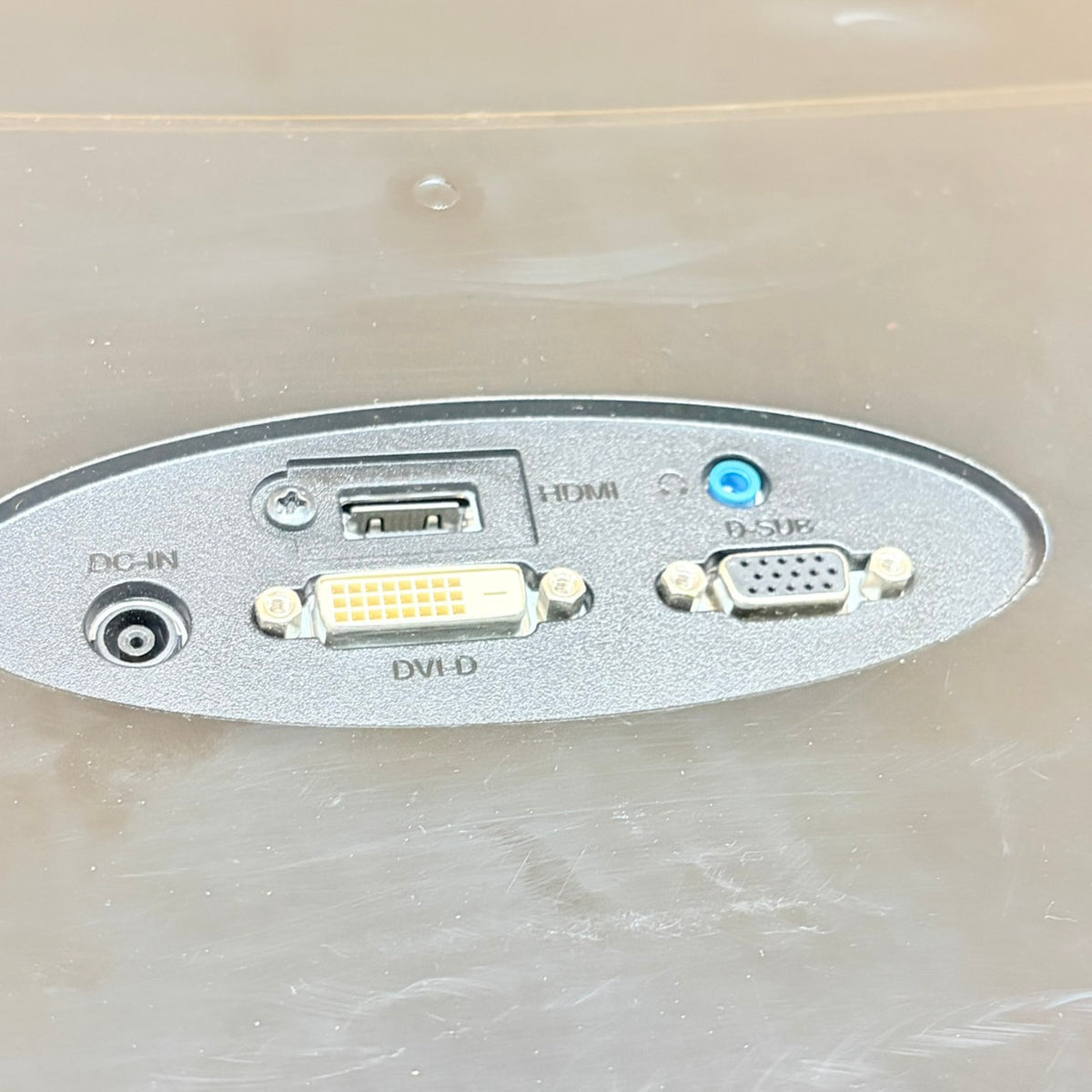 【中古モニター】23インチ メーカー LG 型番 E2340V-PN 入力端子 HDMI D-Sub DVI 解像度 1920x1080 Cランク 中古 液晶 モニター PC ディスプレイ