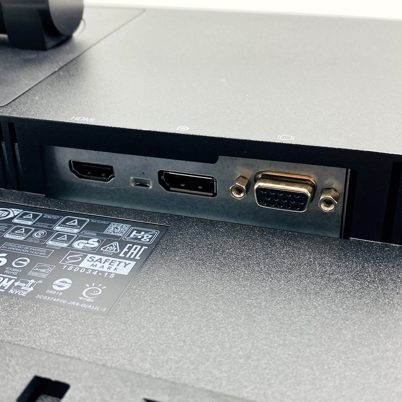 【中古モニター】22.5インチ メーカー Lenovo 型番 61C3-MAR6-WW 入力端子 HDMI D-sub DisplayPort 解像度 1920x1200 Cランク 中古 液晶 モニター PC ディスプレイ