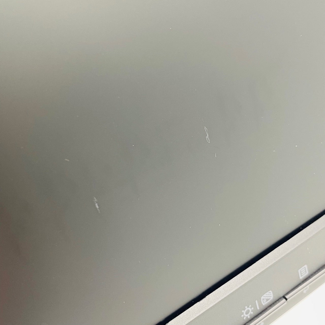 【中古モニター】22.5インチ メーカー Lenovo 型番 61C3-MAR6-WW 入力端子 HDMI D-sub DisplayPort 解像度 1920x1200 Cランク 中古 液晶 モニター PC ディスプレイ