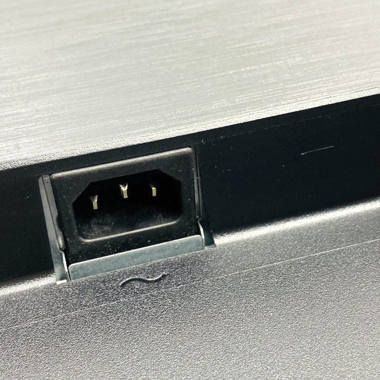 【中古モニター】23.8インチ メーカー iiyama 型番 XU2493HS-B3 入力端子 HDMI D-Sub DisplayPort 解像度 1920x1080 Aランク 中古 液晶 モニター PC ディスプレイ