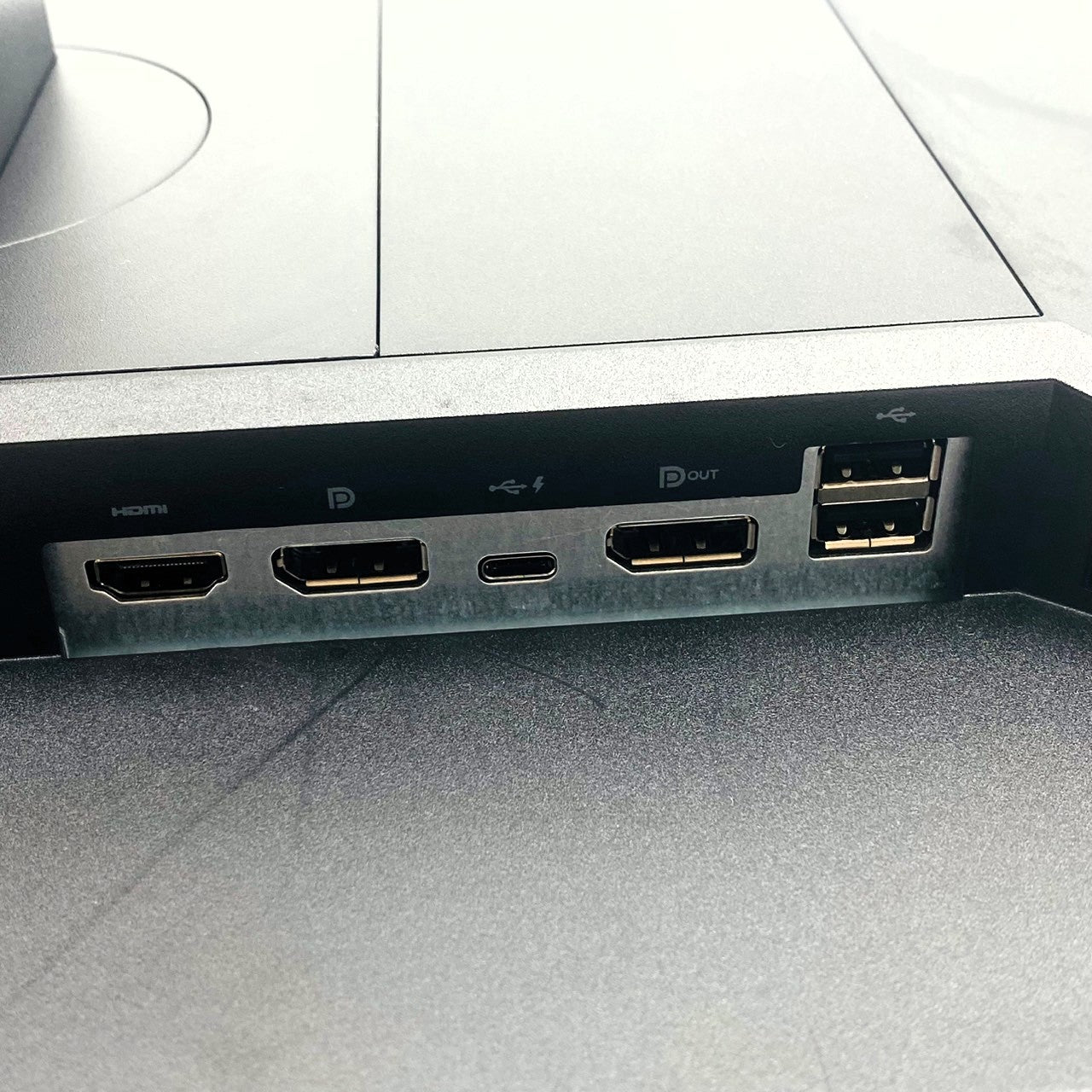 【中古モニター】23.8インチ メーカー HP 型番 E24UG4FHD 入力端子 DisplayPort HDMI USBTypeC 解像度 1920x1080 Bランク 中古 液晶 モニター PC ディスプレイ