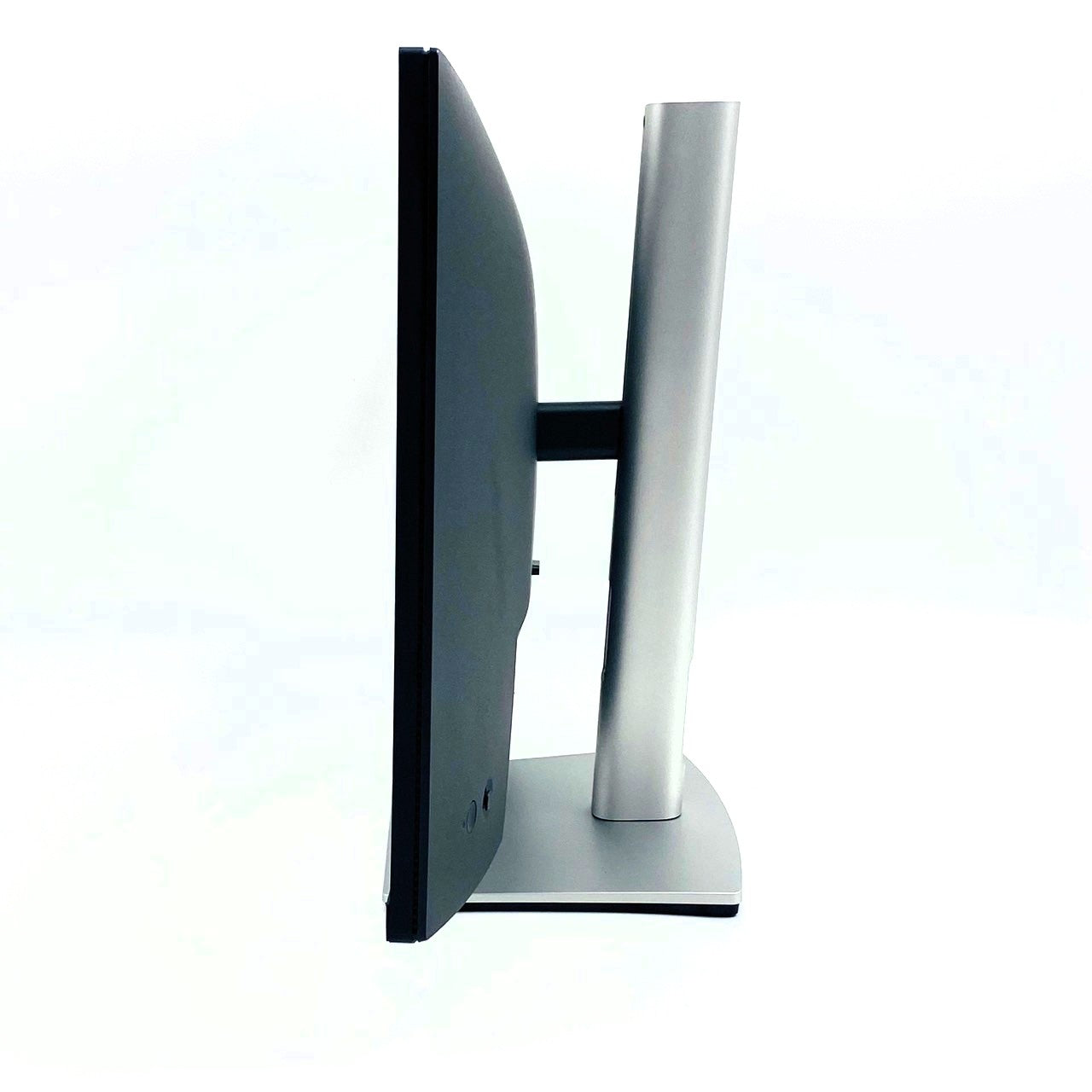 【中古モニター】23.8インチ メーカー DELL 型番 P2422H 入力端子 HDMI D-Sub DisplayPort 解像度 1920x1080 Aランク 中古 液晶 モニター PC ディスプレイ