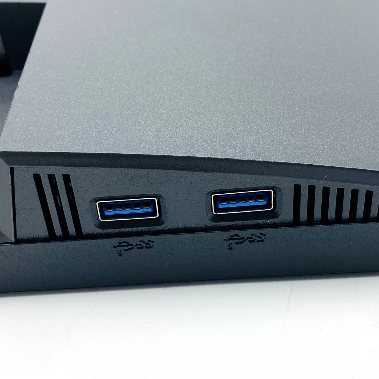 【中古モニター】23.8インチ メーカー DELL 型番 P2422H 入力端子 HDMI D-Sub DisplayPort 解像度 1920x1080 Aランク 中古 液晶 モニター PC ディスプレイ