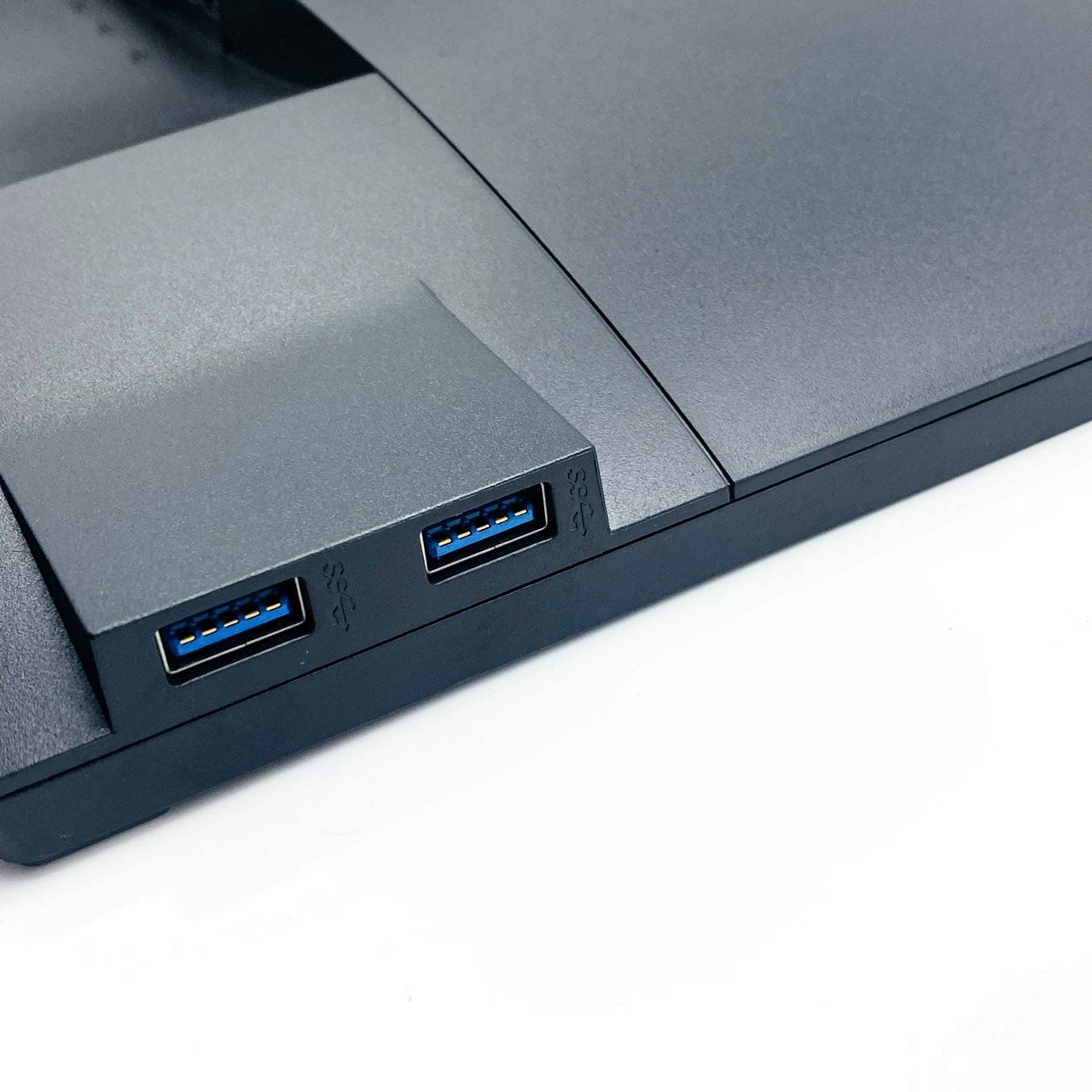 【中古モニター】23インチ メーカー DELL 型番 P2319H 入力端子 HDMI D-Sub Displayort 解像度 1920x1080 Cランク 中古 液晶 モニター PC ディスプレイ