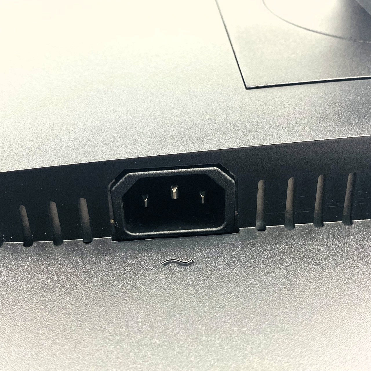 【中古モニター】23.8インチ メーカー DELL 型番 P2419HC 入力端子 HDMI DisplayPort USB Type-C 解像度 1920x1080 Cランク 中古 液晶 モニター PC ディスプレイ