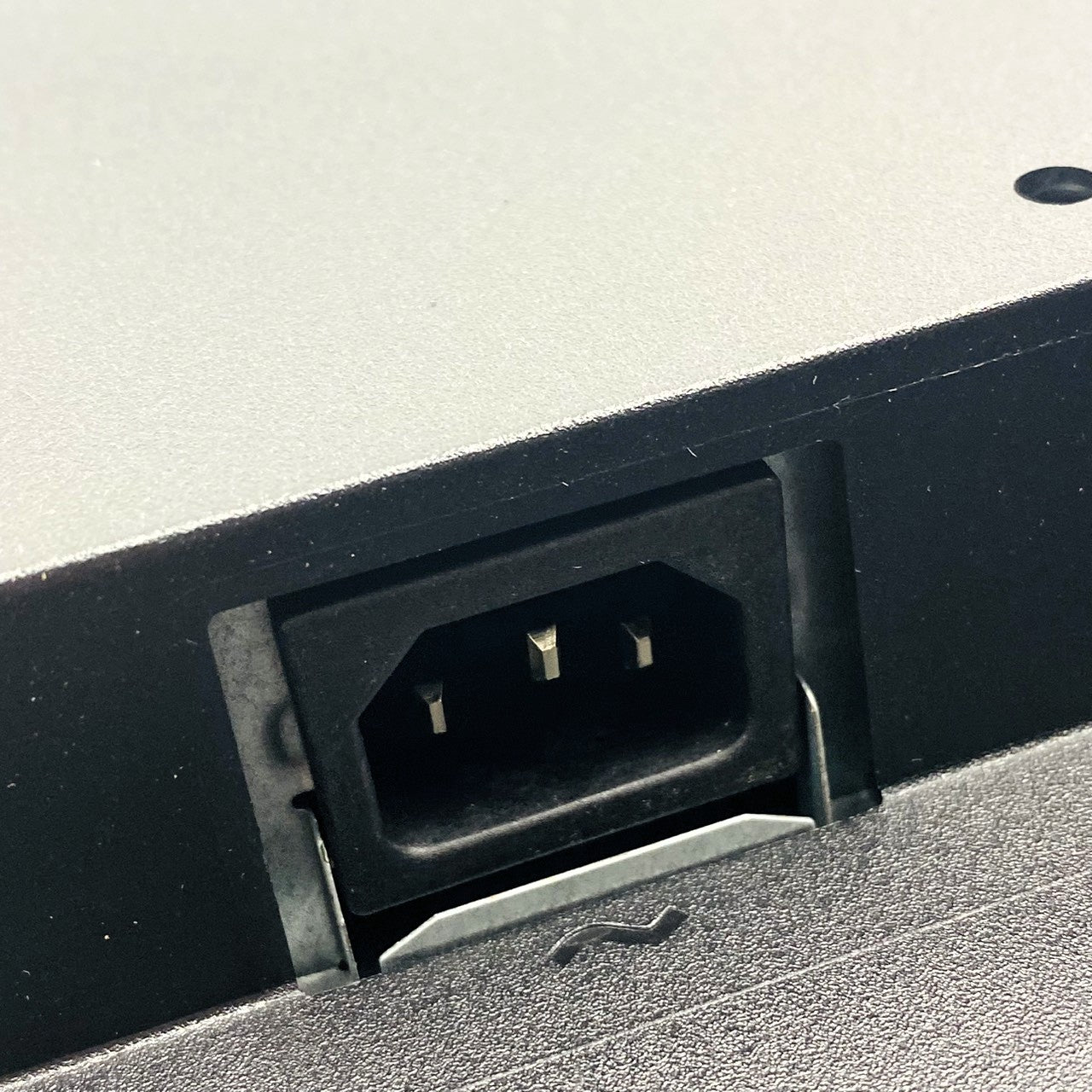 【中古モニター】21.5インチ メーカー PHILIPS 型番 223V5LHSB11 入力端子 D-Sub HDMI 解像度 1920x1080 Aランク 中古 液晶 モニター PC ディスプレイ