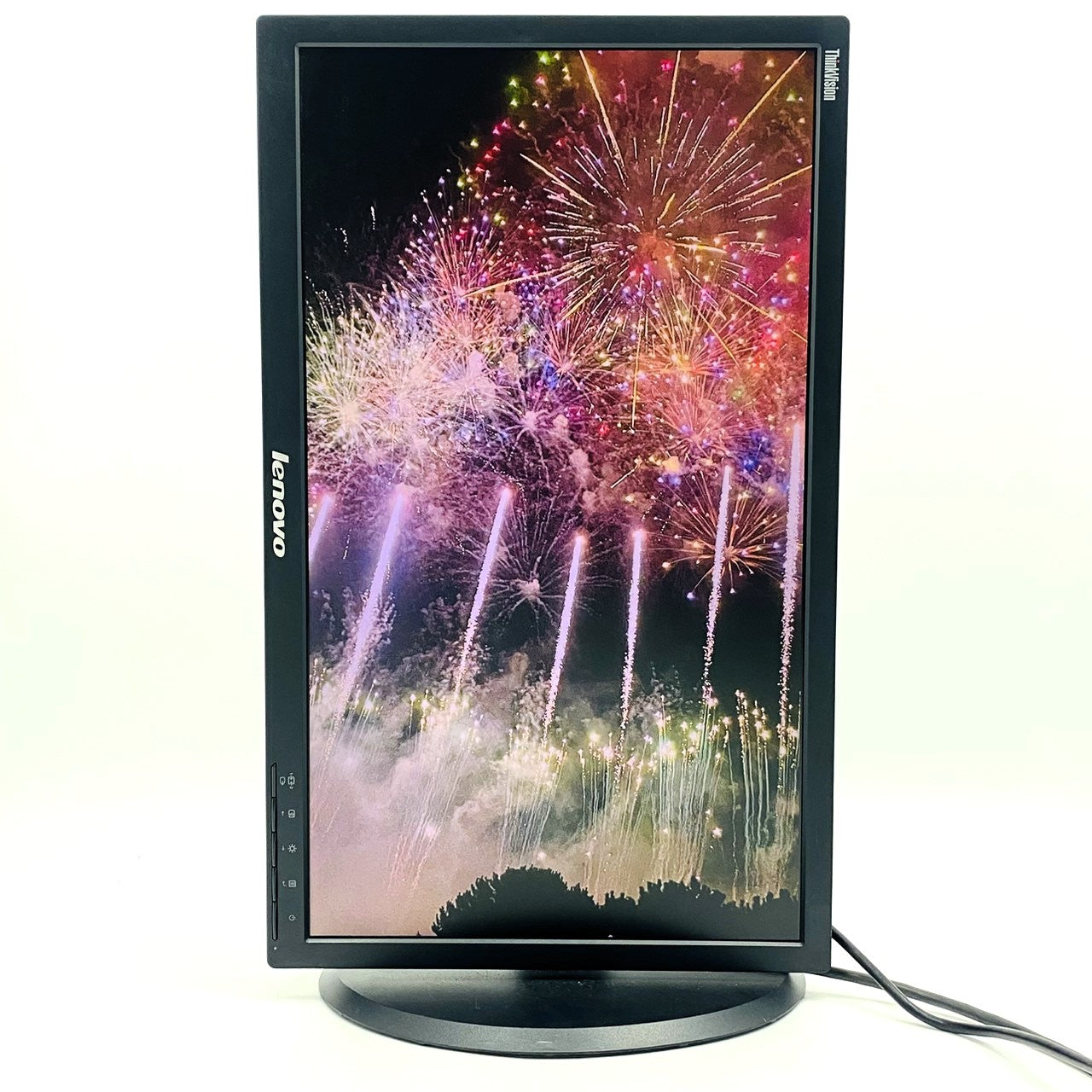 【中古モニター】23インチ メーカー Lenovo 型番 3024-HC1 ThinkVision LT2323p 入力端子D-Sub DVI DisplayPort 解像度 1920x1080 Bランク 中古 液晶 モニター PC ディスプレイ