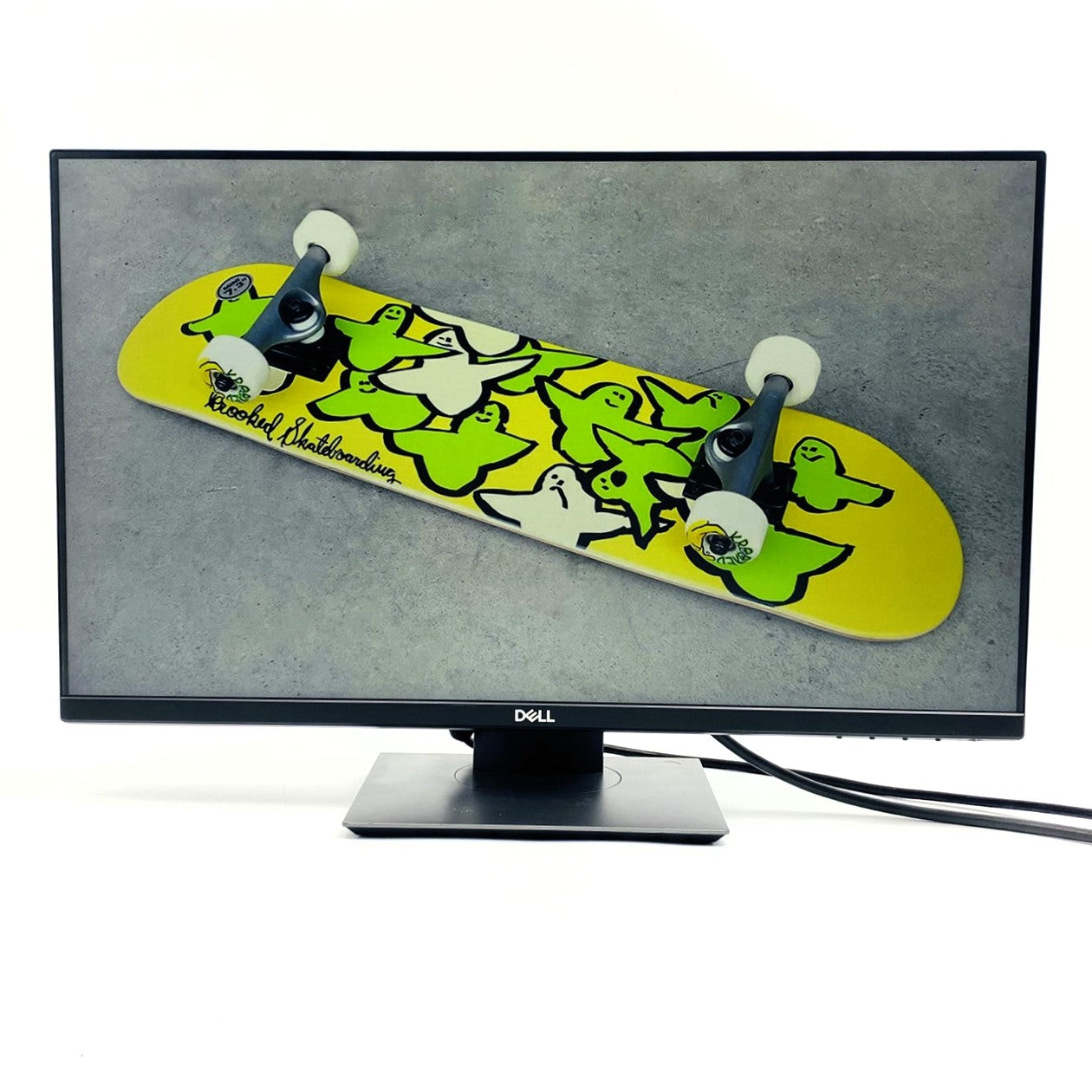 【中古モニター】23.8インチ メーカー DELL 型番 P2419H 入力端子 D-Sub HDMI DisplayPort 解像度 1920x1080 Bランク 中古 液晶 モニター PC ディスプレイ