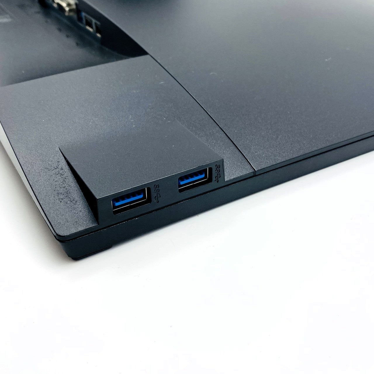 【中古モニター】23.8インチ メーカー DELL 型番 P2419H 入力端子 D-Sub HDMI DisplayPort 解像度 1920x1080 Cランク 中古 液晶 モニター PC ディスプレイ