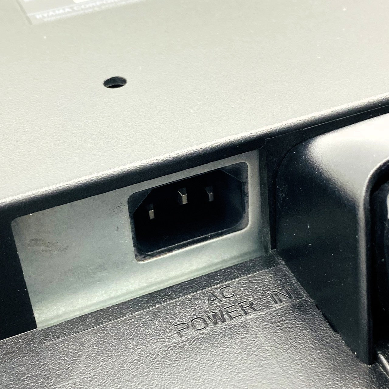 【中古モニター】21.5インチ メーカー iiyama 型番 PL2273HDS-B1 入力端子 HDMI D-Sub DVI 解像度 1920x1080 Bランク 中古 液晶 モニター PC ディスプレイ