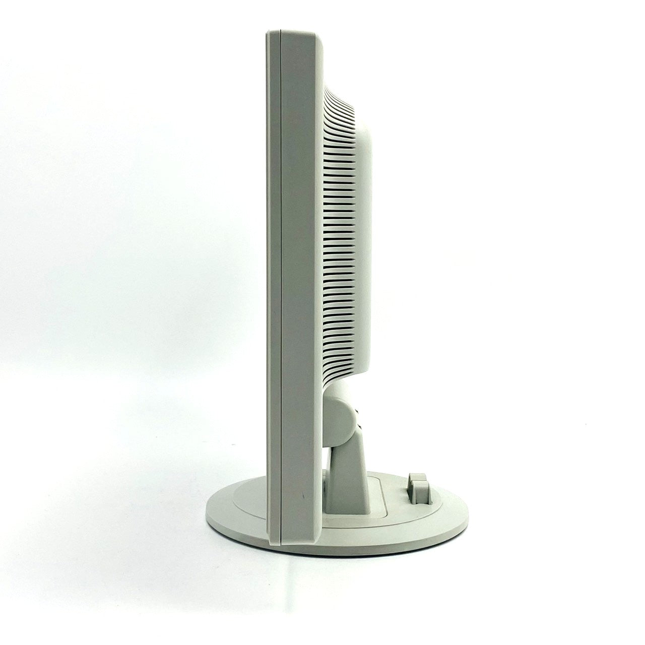 中古モニター】19インチ メーカー NEC 型番 LCD-AS192WM 入力端子 D