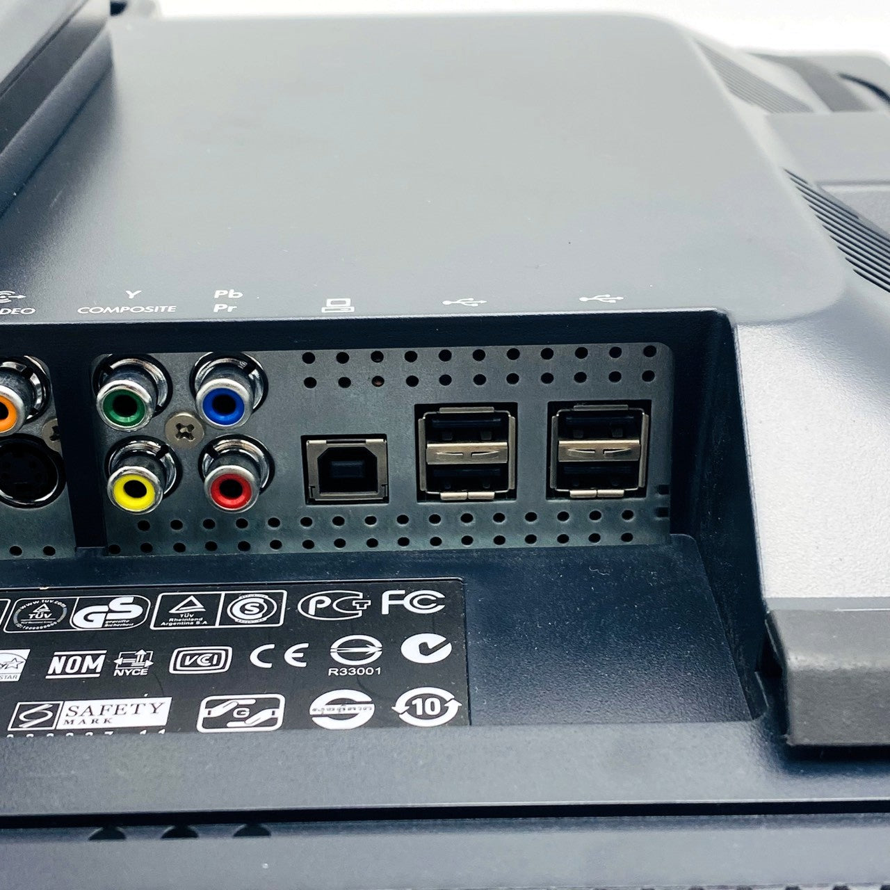 【中古モニター】24インチ メーカー HP 型番 LP2475W 入力端子 HDMI DVI Displayport 解像度 1920x1200 Bランク 中古 液晶 モニター PC ディスプレイ