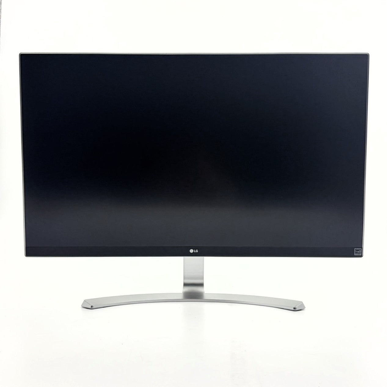 中古モニター】27インチ メーカー LG 型番 27UD68-W 入力端子 HDMI 
