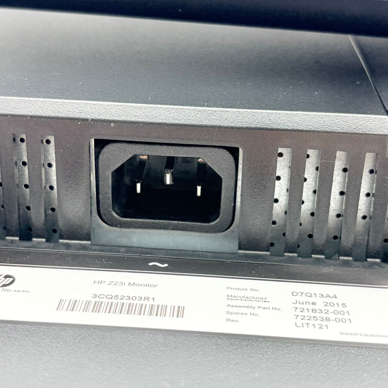 【中古モニター】23インチ メーカー HP 型番 Z23i 入力端子 D-Sub DVI Displayport 解像度 1920x1080 Bランク 中古 液晶 モニター PC ディスプレイ
