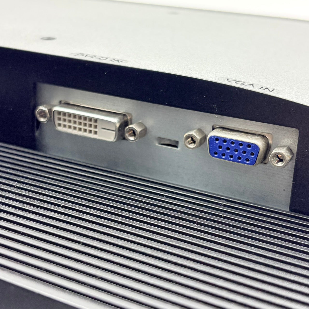 【中古モニター】19.5インチ メーカー Acer 型番 V206HQL 入力端子D-Sub DVI 解像度 1600x900 Cランク 中古 液晶 モニター PC ディスプレイ