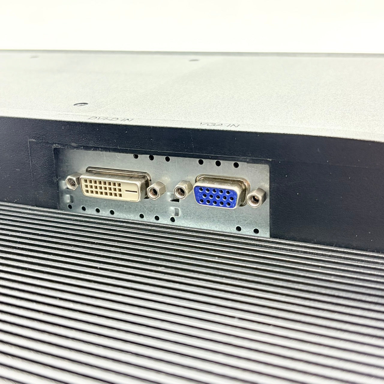 【中古モニター】23インチ メーカー Acer 型番 V236HL 入力端子 D-Sub DVI 解像度 1920x1080 Cランク 中古 液晶 モニター PC ディスプレイ