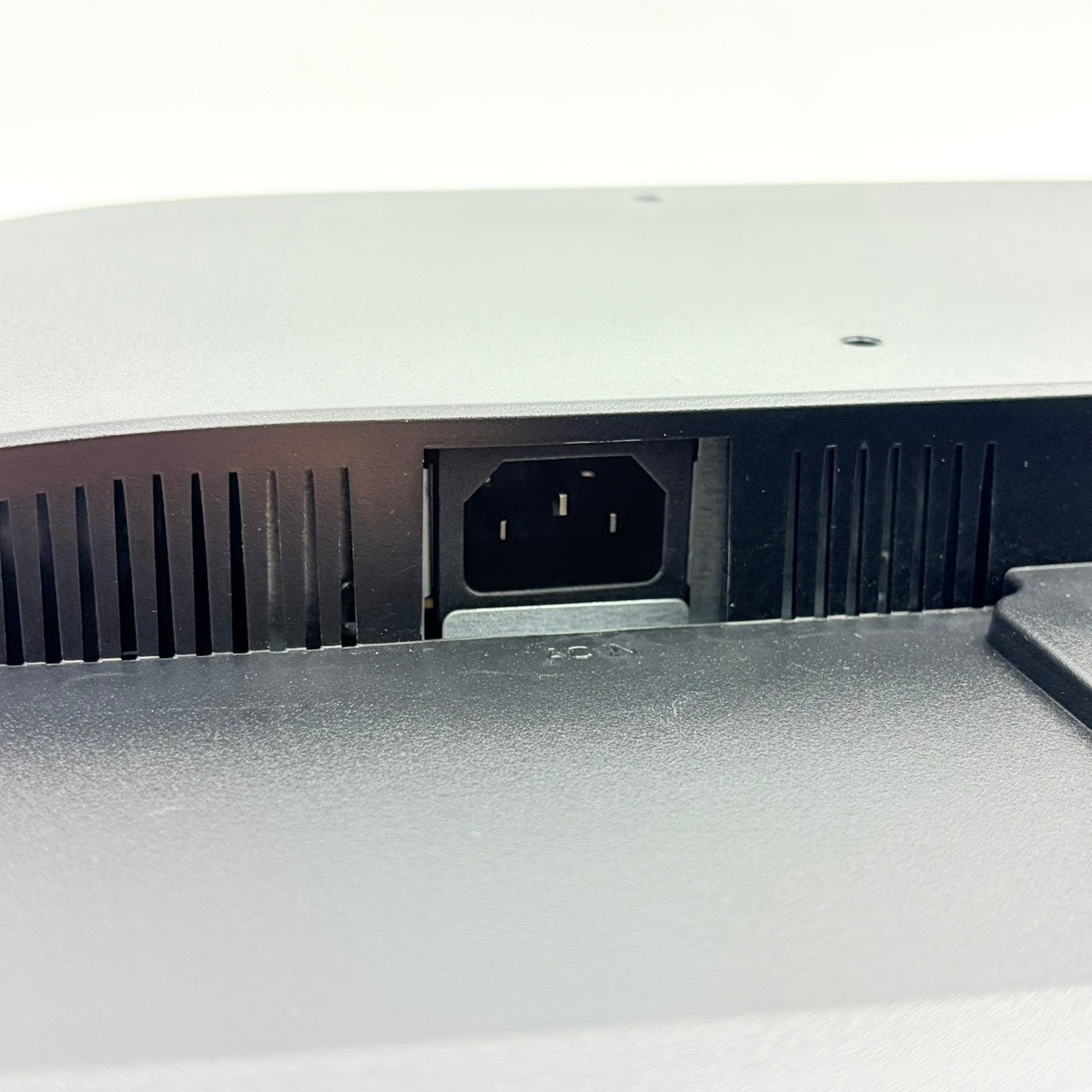 【中古モニター】22インチ メーカー SHARP 型番 LL-M220 入力端子 HDMI D-Sub 解像度 1920x1080 Aランク 中古 液晶 モニター PC ディスプレイ