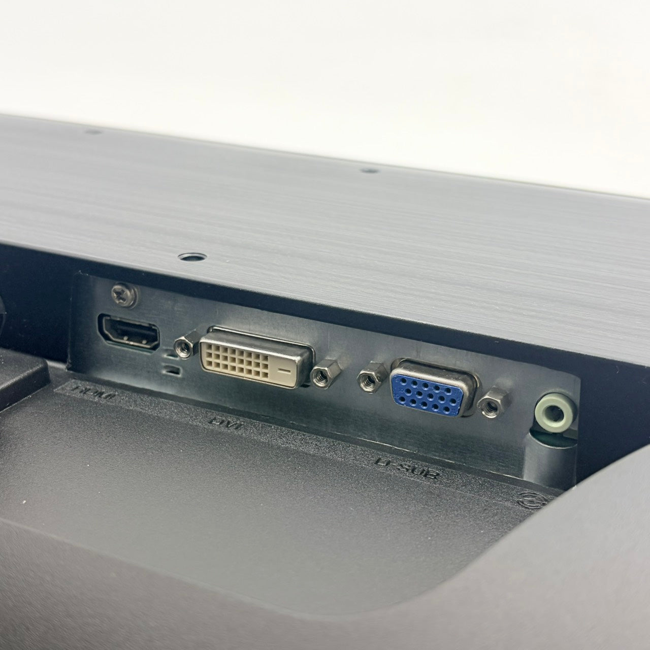 【中古モニター】23インチ メーカー iiyama 型番 XU2390HS-B3 入力端子 HDMI D-Sub DVI 解像度 1920x1080 Bランク 中古 液晶 モニター PC ディスプレイ