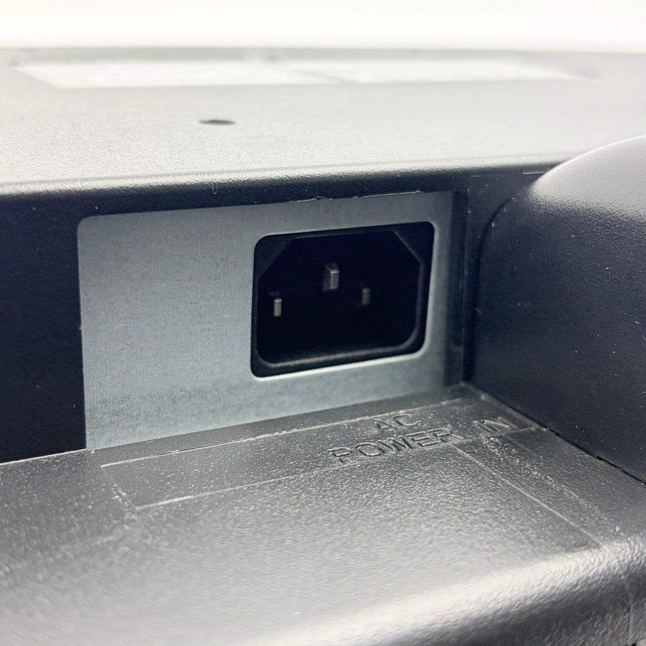 【中古モニター】21.5インチ メーカー I-O DATA 型番 LCD-AD222EB 入力端子 D-Sub DVI 解像度 1920x1080 Cランク 中古 液晶 モニター PC ディスプレイ