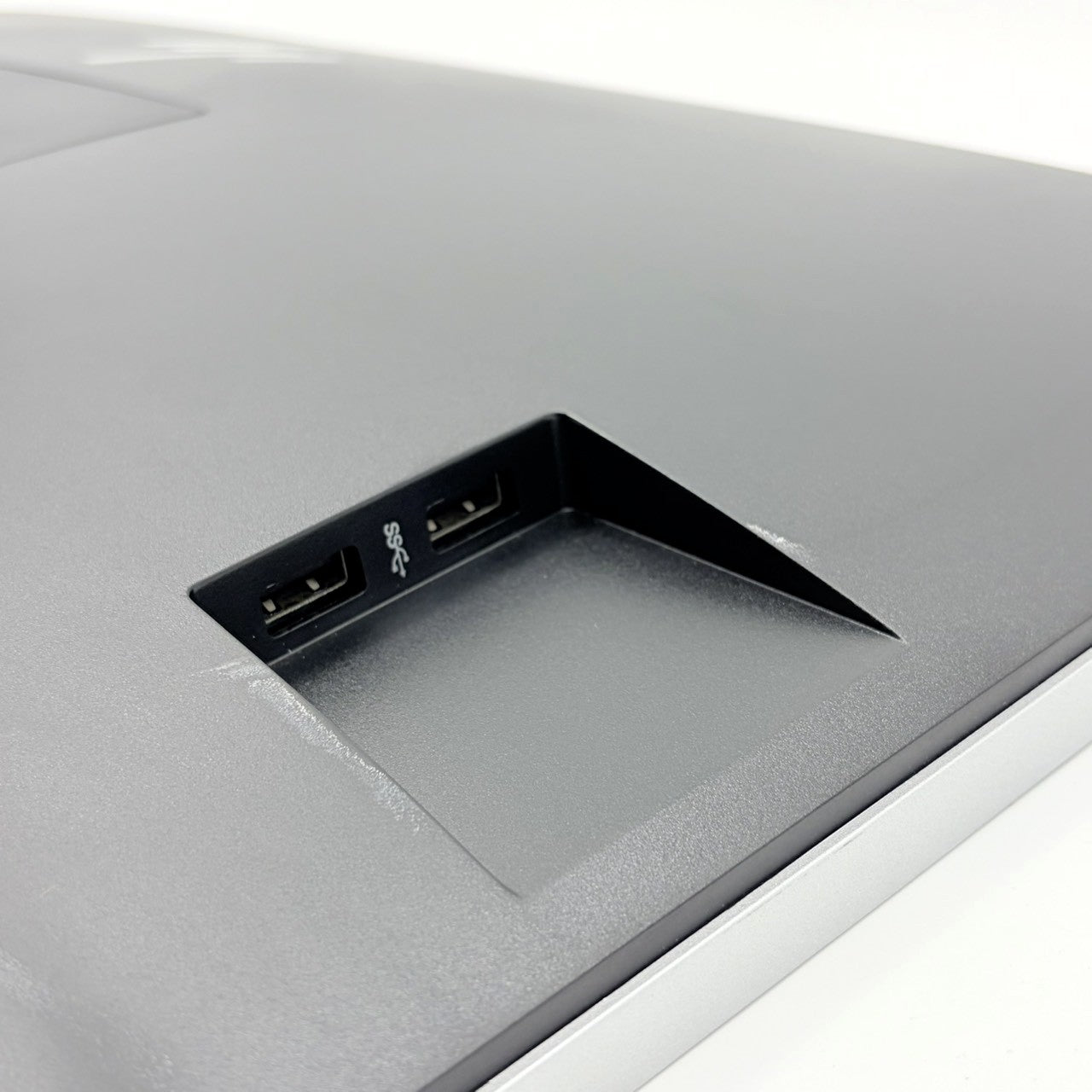 【中古モニター】23.8インチ メーカー HP 型番 E243 入力端子 HDMI D-Sub Displayport 解像度 1920x1080 Bランク 中古 液晶 モニター PC ディスプレイ