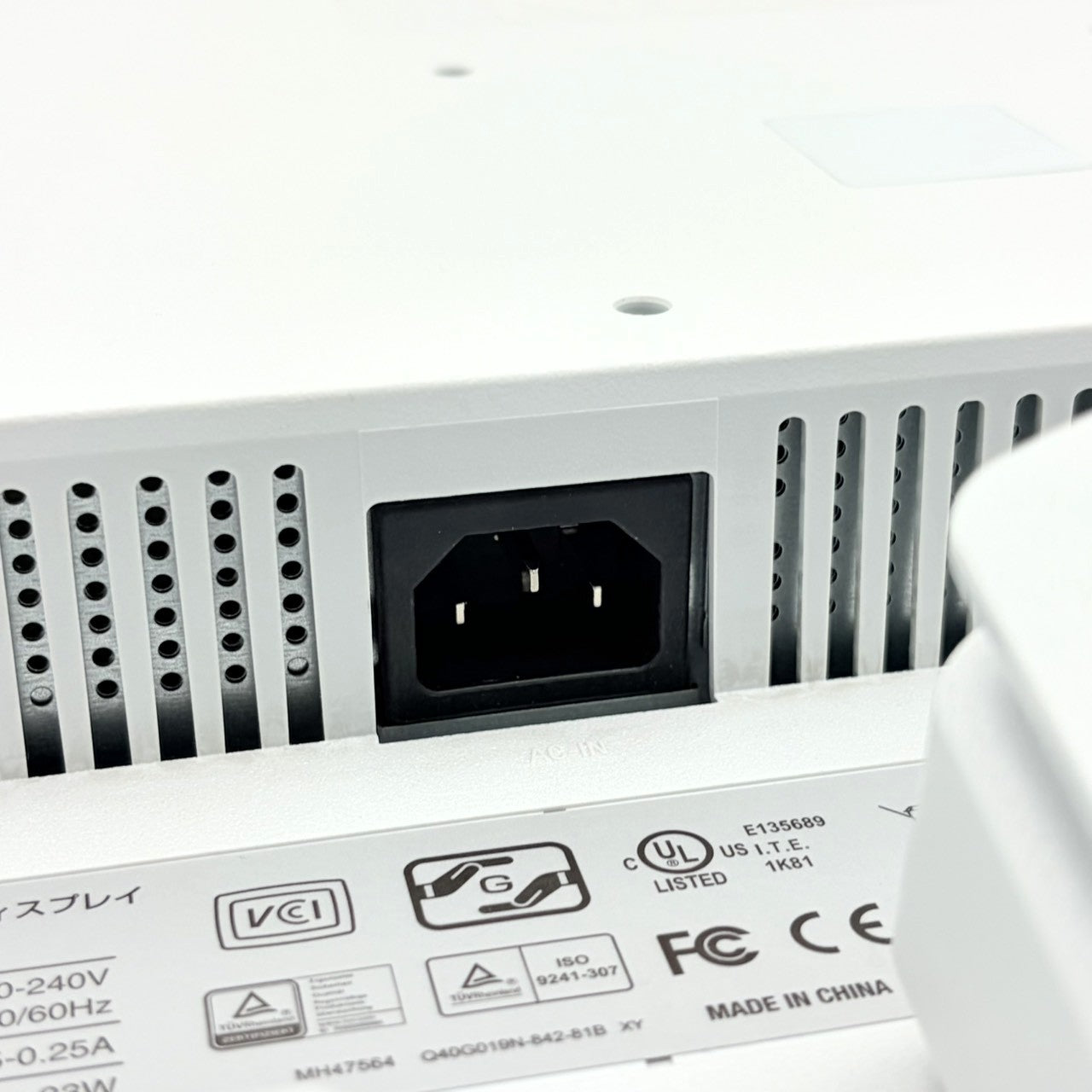 【中古モニター】19インチ メーカー NEC 型番 LCD-AS193MI 入力端子 D-Sub DVI 解像度 1280x1024 Aランク 中古 液晶 モニター PC ディスプレイ