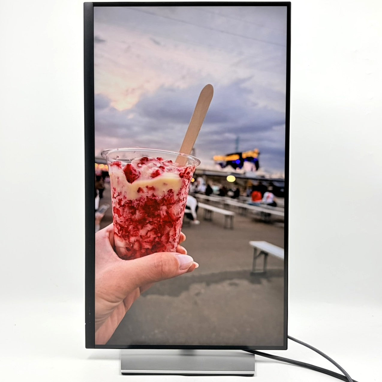 【中古モニター】27インチ メーカー DELL 型番 P2723QE 入力端子 HDMI DisplayPort USB Type-C 解像度 3840×2160 Aランク 中古 液晶 モニター PC ディスプレイ