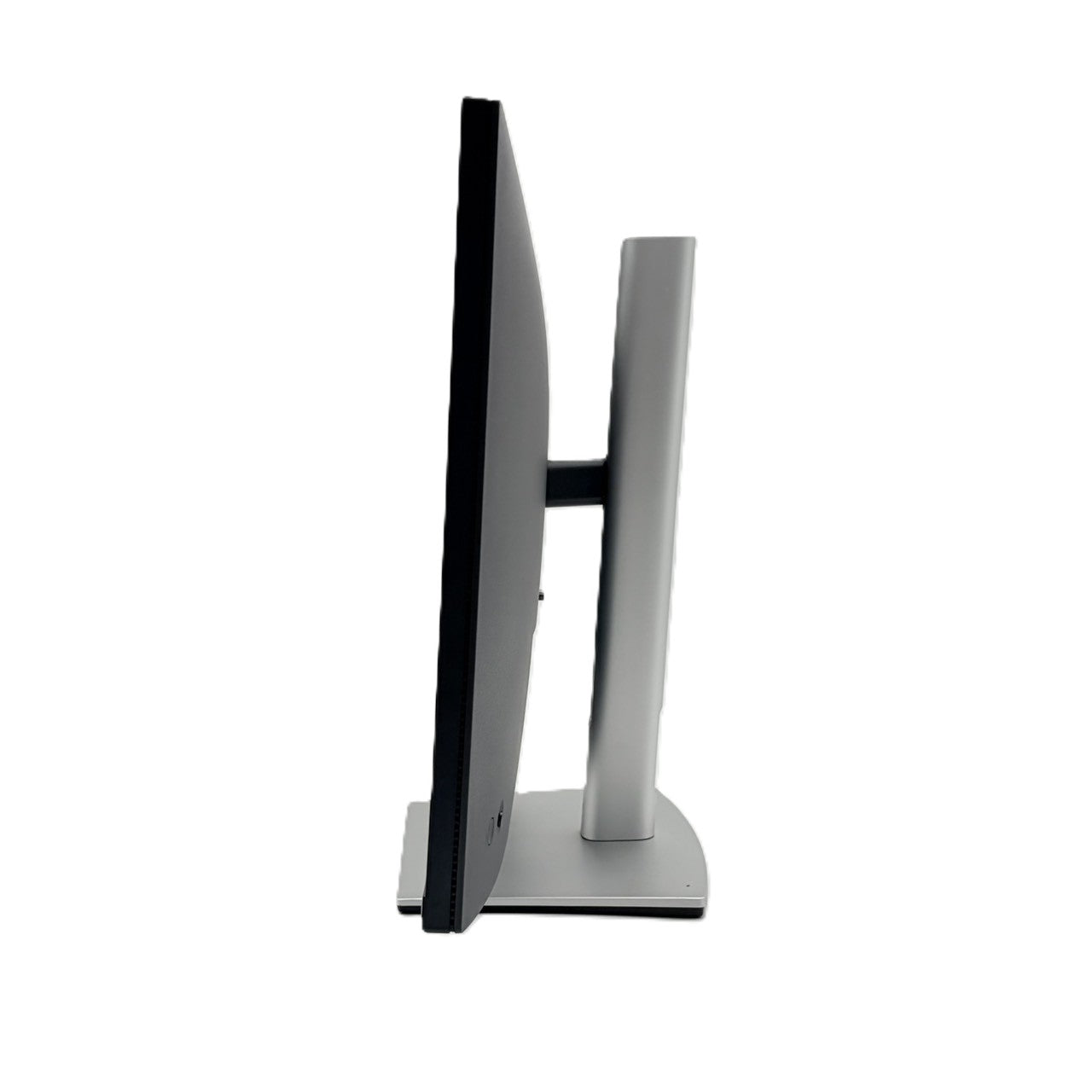 【中古モニター】27インチ メーカー DELL 型番 P2723QE 入力端子 HDMI DisplayPort USB Type-C 解像度 3840×2160 Aランク 中古 液晶 モニター PC ディスプレイ