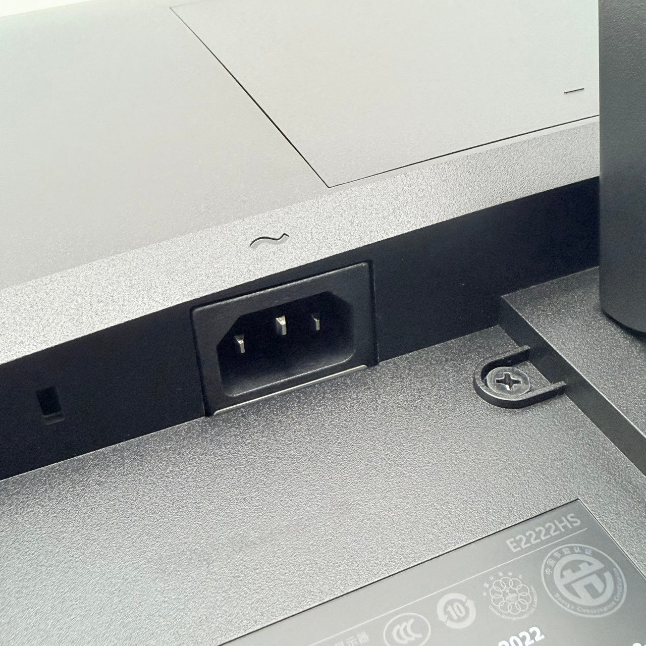 【中古モニター】21.45インチ メーカー DELL 型番 E2222HS 入力端子 HDMI DisplayPort D-Sub 解像度 1920x1080 Bランク 中古 液晶 モニター PC ディスプレイ
