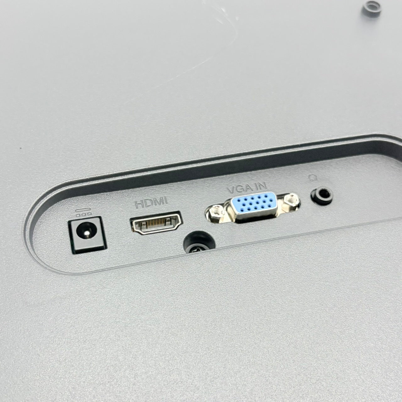 【中古モニター】21.5インチ メーカー ViewSonic 型番 VA2215-H-7 入力端子 HDMI D-Sub 解像度 1920x1080 Cランク 中古 液晶 モニター PC ディスプレイ
