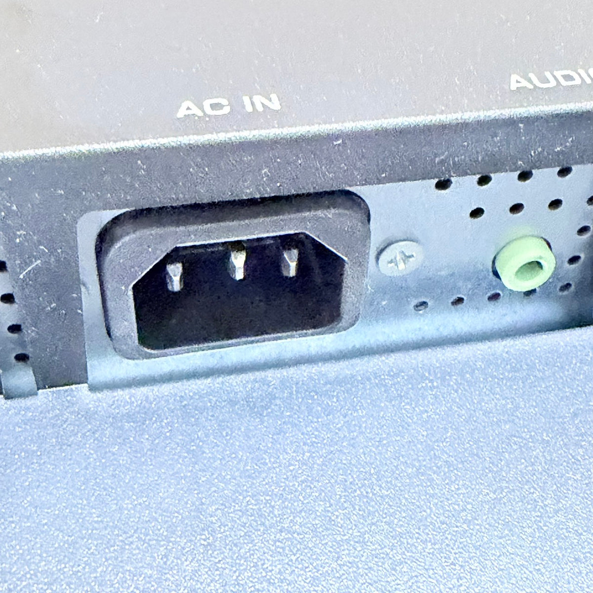 【中古モニター】23インチ メーカー I-ODATA 型番 LCD-MF234XBR 入力端子 D-Sub DVI HDMI 解像度 1920x1080 Cランク 中古 液晶 モニター PC ディスプレイ