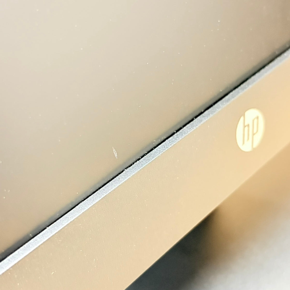 【中古モニター】21.5インチ メーカー HP 型番 V223 入力端子 D-Sub DVI  解像度 1920x1080 Cランク 中古 液晶 モニター PC ディスプレイ