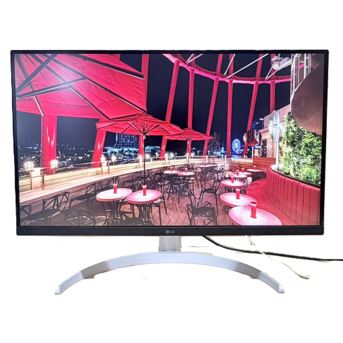 【中古モニター】27インチ メーカー LG 型番 27UQ850-W 入力端子 HDMI DisplayPort 解像度 3840x2160 Cランク 中古 液晶 モニター PC ディスプレイ
