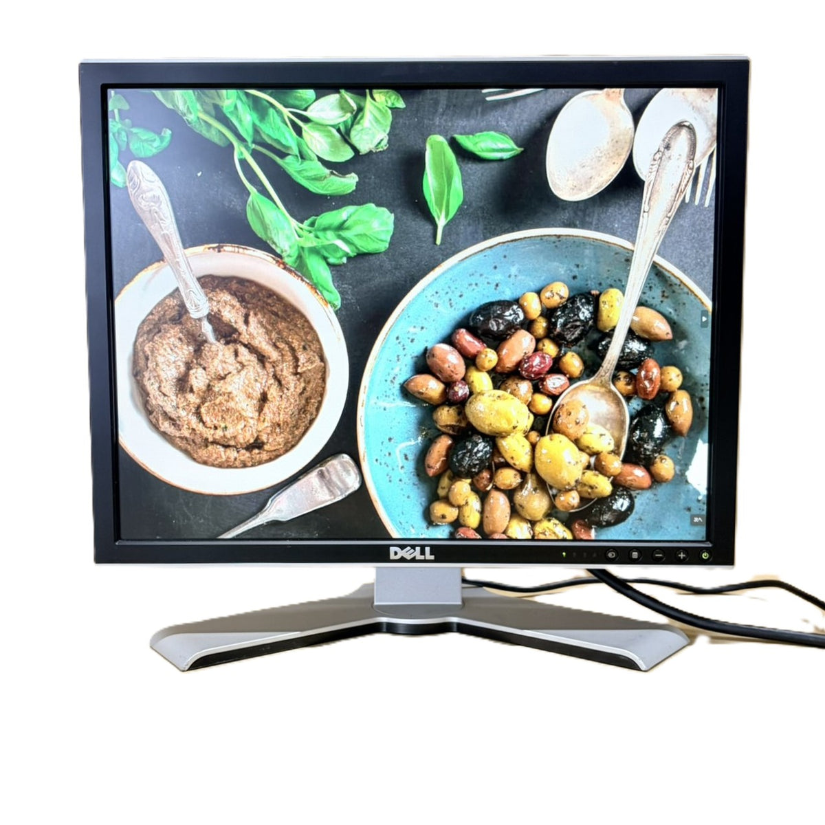 【中古モニター】20.1インチ メーカー DELL 型番 2007FPB 入力端子 D-Sub DVI 解像度 1600x1200 Bランク 中古 液晶 モニター PC ディスプレイ